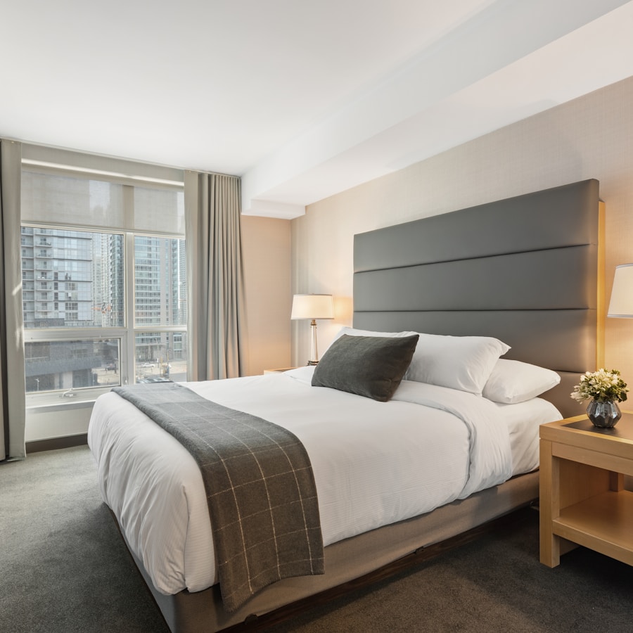 Queen Size Platform Bed